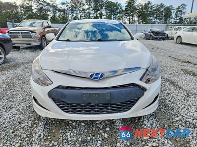 Piąte zdjęcie samochodu w środku: 2013 HYUNDAI SONATA HYBRID BASE VIN:KMHEC4A49DA086085 - miniatura