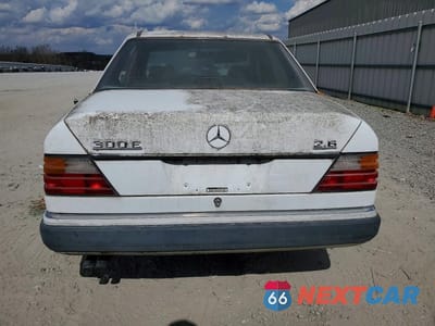Zdjęcie 6 z 11 samochodu: 1991 MERCEDES-BENZ 300 E 2.6 VIN:WDBEA26D2MB302620 - miniatura