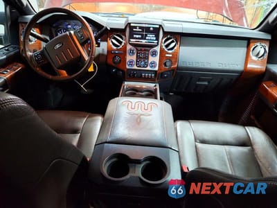 Zdjęcie 8 z 12 samochodu: 2015 FORD F350 SUPER DUTY VIN:1FT8W3BT1FEB70177 - miniatura