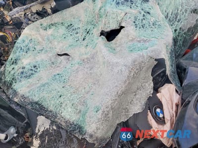 Zdjęcie 9 z 13 samochodu: 2025 BMW M4 COMPETITION VIN:WBS33HK05SCT34082 - miniatura