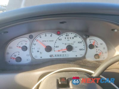 Zdjęcie 9 z 13 samochodu: 2001 FORD EXPLORER SPORT VIN:1FMCU70E31UA97318 - miniatura