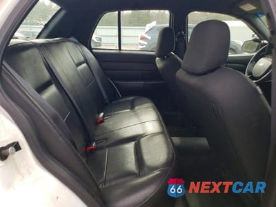 Zdjęcie 10 z 11 samochodu: 2009 FORD CROWN VICTORIA POLICE INTERCEPTOR VIN:2FAHP71V89X126113 - miniatura