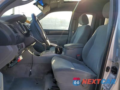 Zdjęcie 7 z 11 samochodu: 2008 TOYOTA TACOMA V6 VIN:5TEUU42NX8Z561971 - miniatura