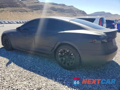 Drugie zdjęcie samochodu z przodu: 2016 TESLA MODEL S VIN:5YJSA1E13GF153299 - miniatura