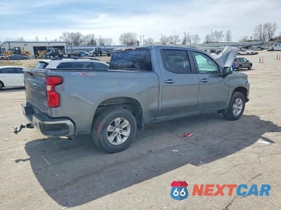 Trzecie zdjęcie samochodu z tyłu: 2021 CHEVROLET SILVERADO K1500 LT VIN:3GCUYDED8MG349888 - miniatura