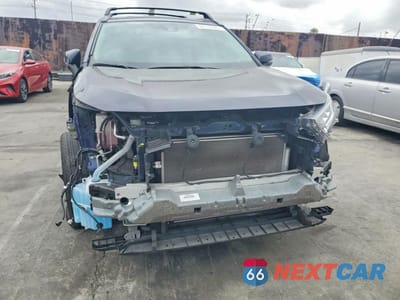 Piąte zdjęcie samochodu w środku: 2020 TOYOTA RAV4 XLE VIN:2T3W1RFV2LC064508 - miniatura