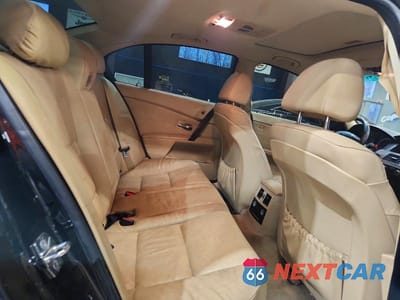 Zdjęcie 10 z 12 samochodu: 2006 BMW 530 XI VIN:WBANF73536CG69858 - miniatura