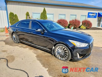 Czwarte zdjęcie samochodu z boku: 2017 GENESIS G90 3.3T PREMIUM VIN:KMHG34JAXHU032426 - miniatura
