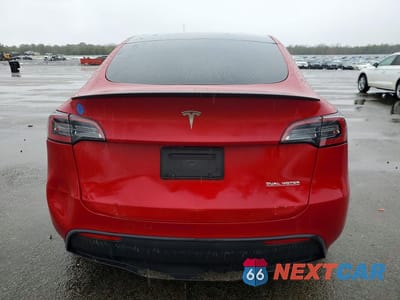 Zdjęcie 6 z 12 samochodu: 2023 TESLA MODEL Y VIN:7SAYGDEF7PF967979 - miniatura