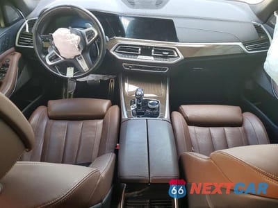 Zdjęcie 8 z 13 samochodu: 2022 BMW X5 M50I VIN:5UXJU4C03N9J80359 - miniatura