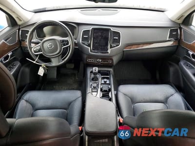 Zdjęcie 8 z 11 samochodu: 2016 VOLVO XC90 T6 MOMENTUM VIN:YV4A22PK3G1074273 - miniatura