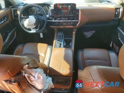 Zdjęcie 8 z 14 samochodu: 2022 NISSAN PATHFINDER PLATINUM VIN:5N1DR3DH3NC268700 - miniatura