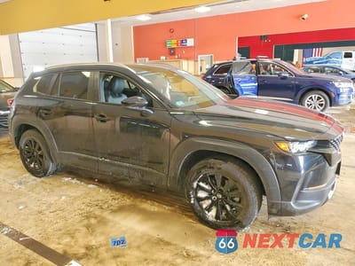 Czwarte zdjęcie samochodu z boku: 2025 MAZDA CX-50 SELECT VIN:7MMVABAM5SN385335 - miniatura
