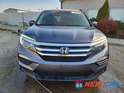 Piąte zdjęcie samochodu w środku: 2018 HONDA PILOT EXL VIN:5FNYF6H63JB023594 - miniatura