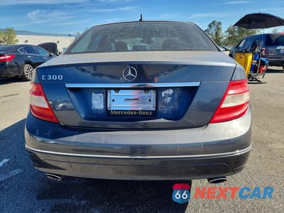 Zdjęcie 6 z 11 samochodu: 2008 MERCEDES-BENZ C 300 VIN:WDDGF54X08F054222 - miniatura