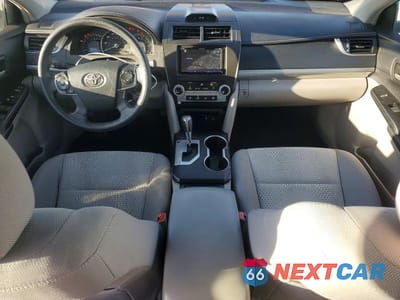 Zdjęcie 8 z 12 samochodu: 2012 TOYOTA CAMRY BASE VIN:4T4BF1FK4CR257439 - miniatura
