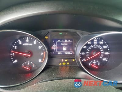 Zdjęcie 9 z 12 samochodu: 2017 KIA SEDONA LX VIN:KNDMB5C1XH6329035 - miniatura