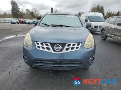 Piąte zdjęcie samochodu w środku: 2013 NISSAN ROGUE S VIN:JN8AS5MT6DW553324 - miniatura