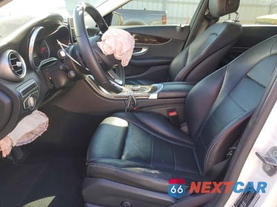 Zdjęcie 7 z 12 samochodu: 2017 MERCEDES-BENZ C 300 VIN:55SWF4JB0HU224946 - miniatura
