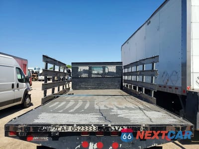 Zdjęcie 10 z 14 samochodu: 2006 ISUZU NPR VIN:JALB4B16067021974 - miniatura