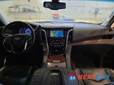 Zdjęcie 9 z 12 samochodu: 2017 CADILLAC ESCALADE ESV VIN:1GYS4GKJ3HR133302 - miniatura