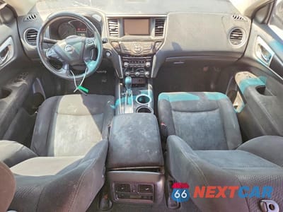 Zdjęcie 8 z 13 samochodu: 2015 NISSAN PATHFINDER SV VIN:5N1AR2MN3FC662251 - miniatura