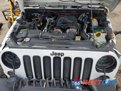 Zdjęcie 11 z 13 samochodu: 2017 JEEP WRANGLER UNLIMITED SPORT VIN:1C4BJWDG6HL751114 - miniatura