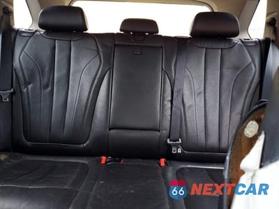 Zdjęcie 10 z 12 samochodu: 2015 BMW X5 XDRIVE35D VIN:5UXKS4C55F0N07534 - miniatura