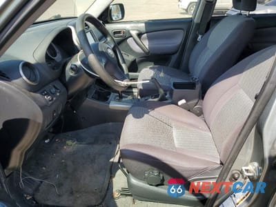 Zdjęcie 7 z 12 samochodu: 2005 TOYOTA RAV4 BASE VIN:JTEHD20V350053101 - miniatura