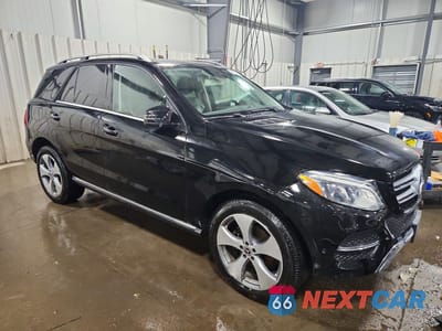 Czwarte zdjęcie samochodu z boku: 2018 MERCEDES-BENZ GLE 350 4MATIC VIN:4JGDA5HB9JB003451 - miniatura