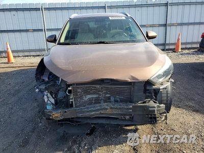 Piąte zdjęcie samochodu w środku: 2016 HYUNDAI TUCSON SE VIN:KM8J3CA45GU138128 - miniatura