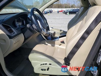Zdjęcie 7 z 14 samochodu: 2014 VOLVO XC60 3.2 VIN:YV4952DL2E2510142 - miniatura