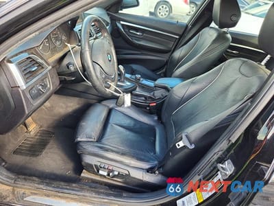 Zdjęcie 7 z 11 samochodu: 2016 BMW 328 I SULEV VIN:WBA8E9C5XGK646898 - miniatura