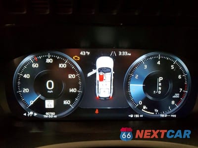 Zdjęcie 9 z 12 samochodu: 2021 VOLVO XC90 T5 MOMENTUM VIN:YV4102PK2M1728245 - miniatura