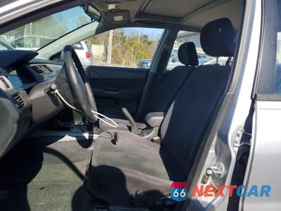 Zdjęcie 7 z 12 samochodu: 2005 MITSUBISHI LANCER OZ RALLY VIN:JA3AJ86E95U012360 - miniatura