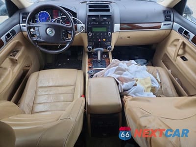 Zdjęcie 8 z 12 samochodu: 2008 VOLKSWAGEN TOUAREG 2 V6 VIN:WVGBE77L28D004943 - miniatura