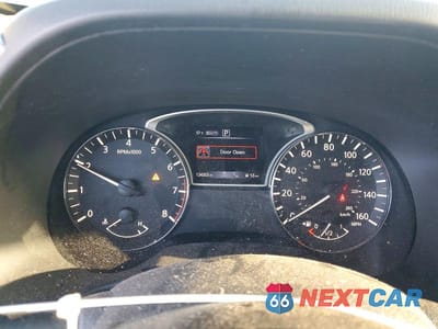 Zdjęcie 9 z 12 samochodu: 2019 NISSAN PATHFINDER SV VIN:5N1DR2MM7KC637688 - miniatura