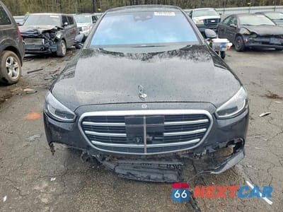 Piąte zdjęcie samochodu w środku: 2022 MERCEDES-BENZ S 580 4MATIC VIN:W1K6G7GB4NA134717 - miniatura