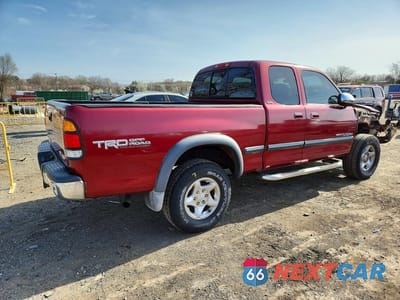 Trzecie zdjęcie samochodu z tyłu: 2000 TOYOTA TUNDRA SR5 VIN:5TBBT4417YS072924 - miniatura