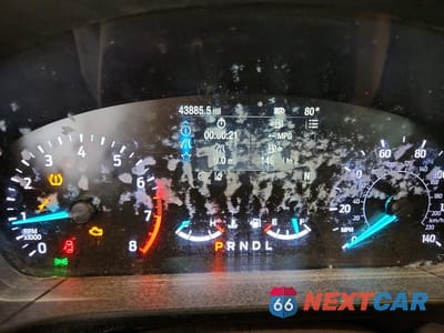 Zdjęcie 9 z 12 samochodu: 2020 FORD ESCAPE SE VIN:1FMCU9G61LUB28904 - miniatura