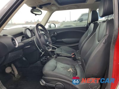 Zdjęcie 7 z 13 samochodu: 2012 MINI COOPER VIN:WMWSU3C58CT258885 - miniatura