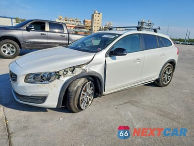 Główne zdjęcie samochodu: 2017 VOLVO V60 CROSS COUNTRY PREMIER VIN:YV440MWK5H1038683 - miniatura