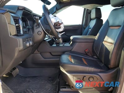 Zdjęcie 7 z 12 samochodu: 2024 GMC SIERRA K1500 AT4 VIN:3GTUUEE82RG416125 - miniatura