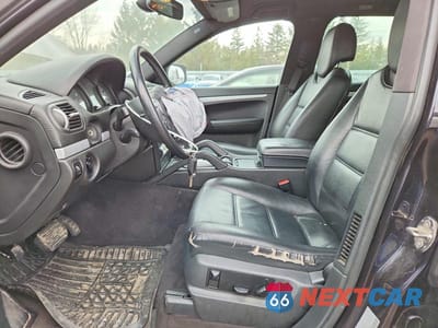 Zdjęcie 7 z 13 samochodu: 2008 PORSCHE CAYENNE VIN:WP1AA29P78LA10787 - miniatura