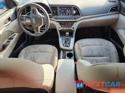 Zdjęcie 8 z 12 samochodu: 2018 HYUNDAI ELANTRA SEL VIN:5NPD84LF3JH333900 - miniatura