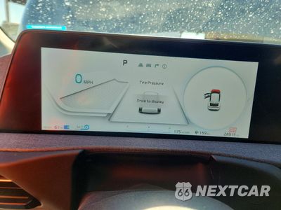 Zdjęcie 9 z 13 samochodu: 2024 KIA EV6 WIND VIN:KNDC34LA6R5193738 - miniatura