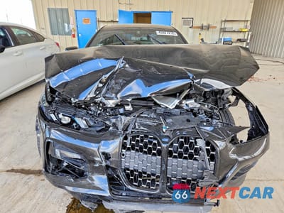Piąte zdjęcie samochodu w środku: 2025 BMW 430XI VIN:WBA63DA06SCT18047 - miniatura