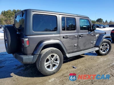 Trzecie zdjęcie samochodu z tyłu: 2018 JEEP WRANGLER UNLIMITED SAHARA VIN:1C4HJXEG6JW130524 - miniatura