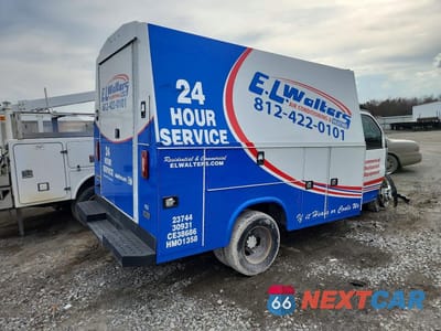 Trzecie zdjęcie samochodu z tyłu: 2021 CHEV EXPRESS G3500 VIN:1GB3GRC72M1305753 - miniatura