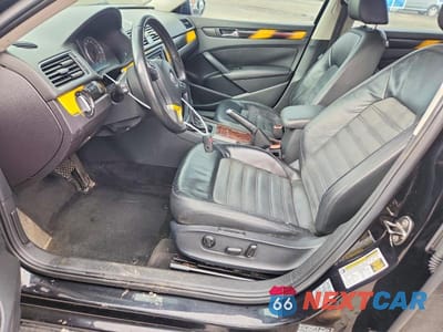 Zdjęcie 7 z 12 samochodu: 2012 VOLKSWAGEN PASSAT SEL VIN:1VWCP7A36CC003933 - miniatura